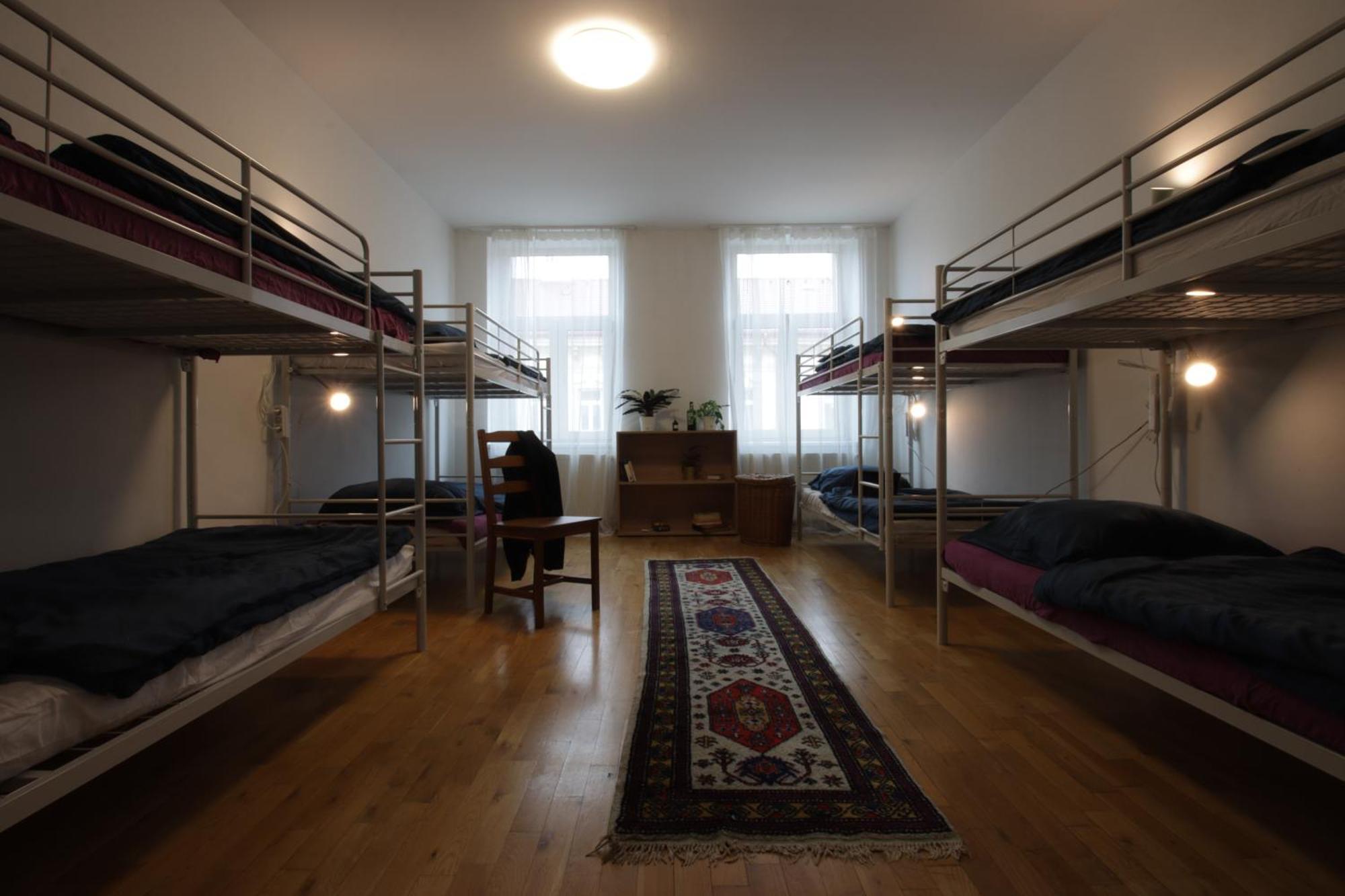 Hostal In